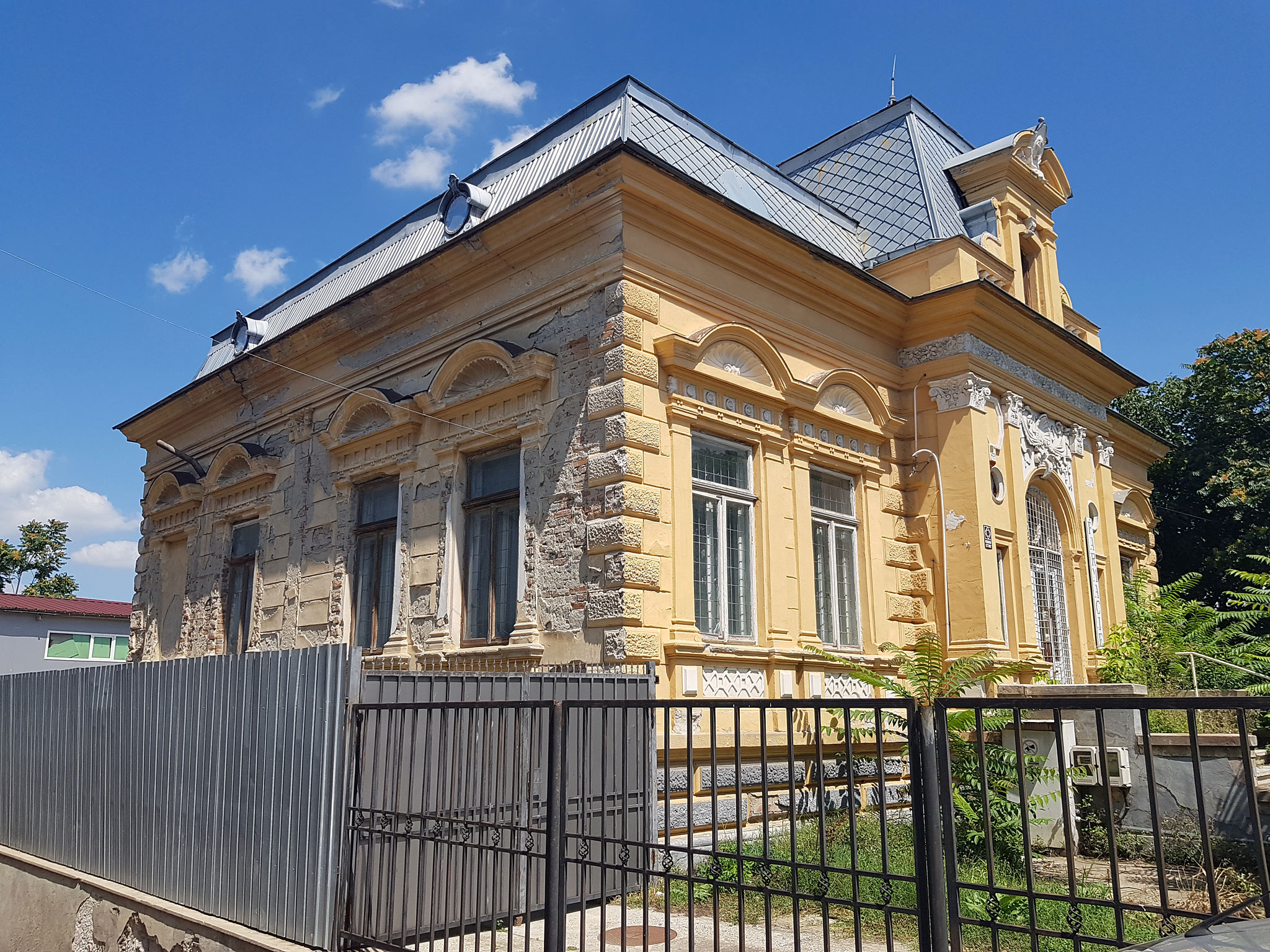 Casa Cristof Garabet, Focsani